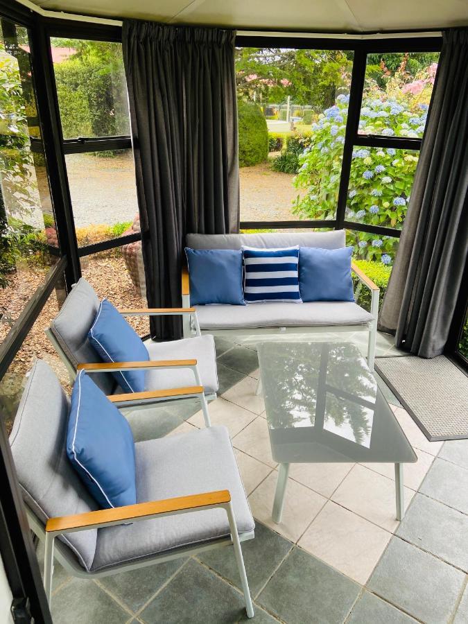 Chateau Le Cross Apartment Martinborough Ngoại thất bức ảnh